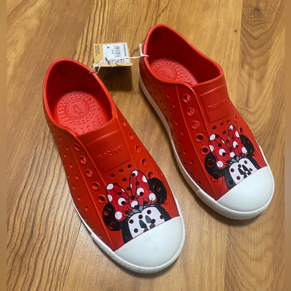 Disney x native Minnie Mouse shoes 12c